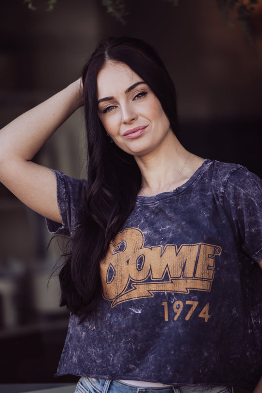 PRINCE PETER COLLECTION - BOWIE 1974 DISTRESSED CROPPED BAND TEE - MINERAL WASH GREY