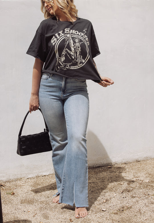 SIX SHOOTER OVERSIZED CROPPED TEE - VINTAGE BLACK