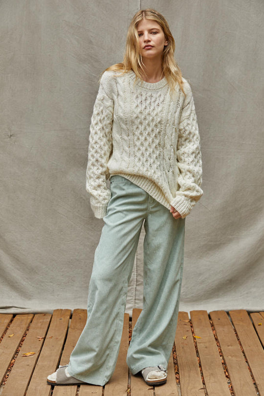 MIDNIGHT TEA CABLE KNIT SWEATER - IVORY